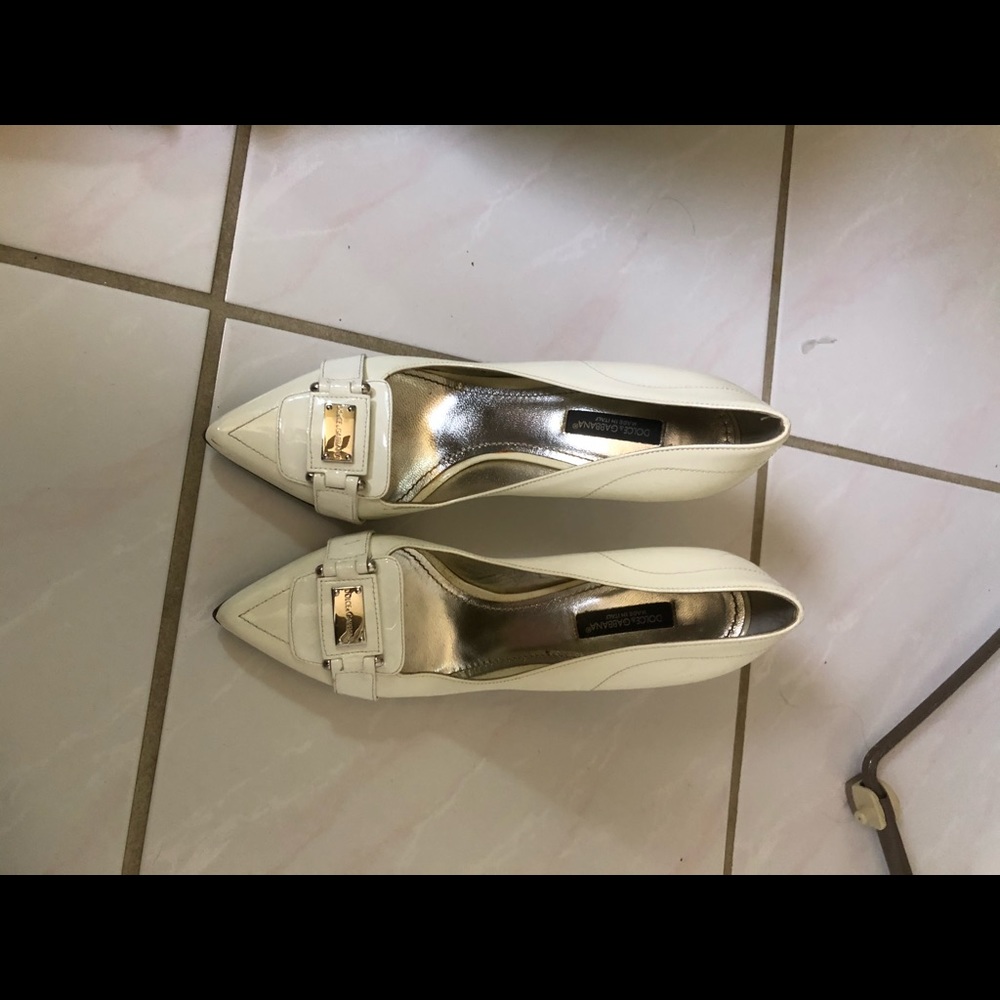 Dolce and Gabbana heels sz 36